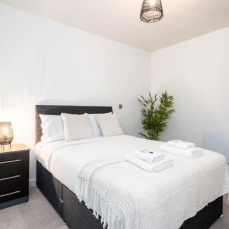 City Escape - Chic 1 Bed Apt In Central Leeds Apartment Leeds  Bagian luar foto