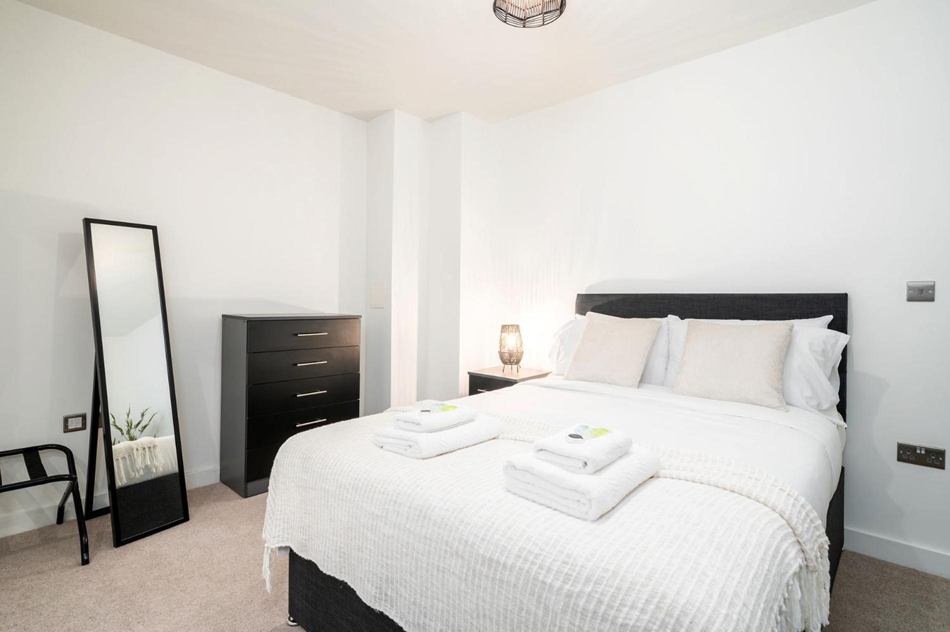 City Escape - Chic 1 Bed Apt In Central Leeds Apartment Leeds  Bagian luar foto